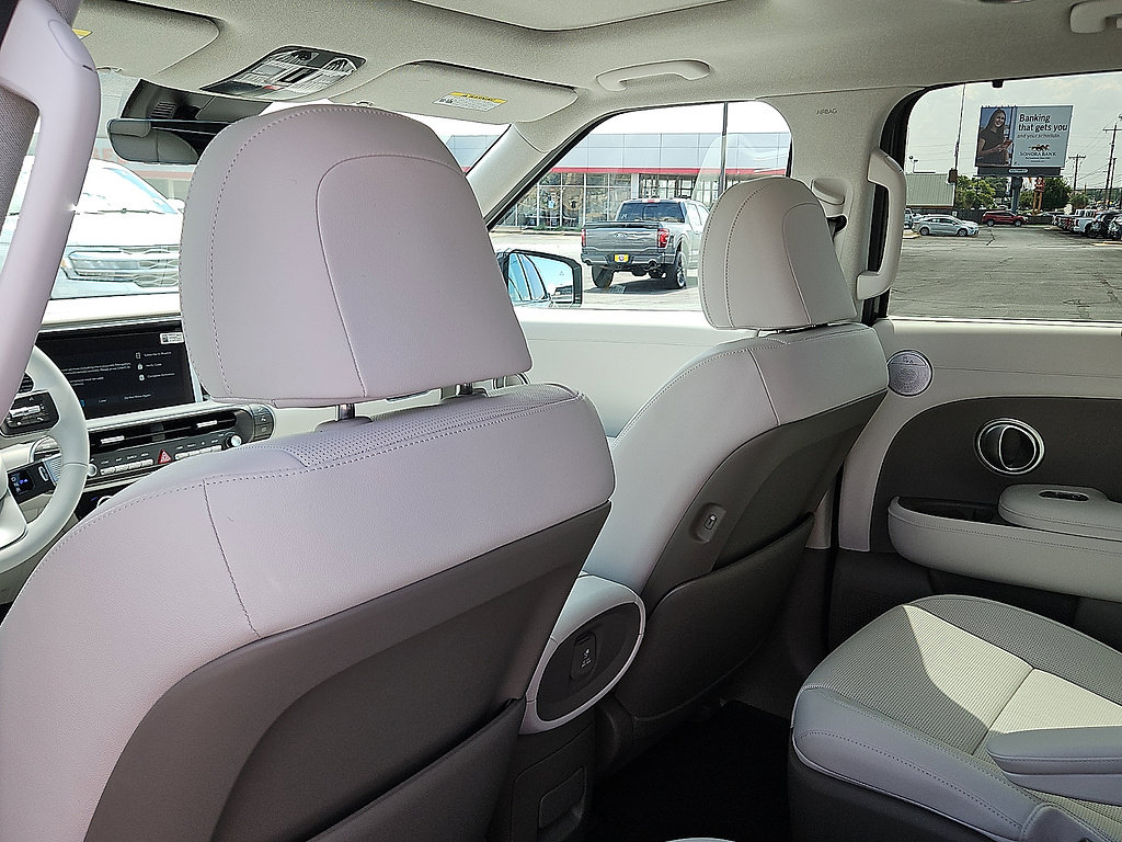 Used 2027 Hyundai Palisade Limited AWD/4WD image 7