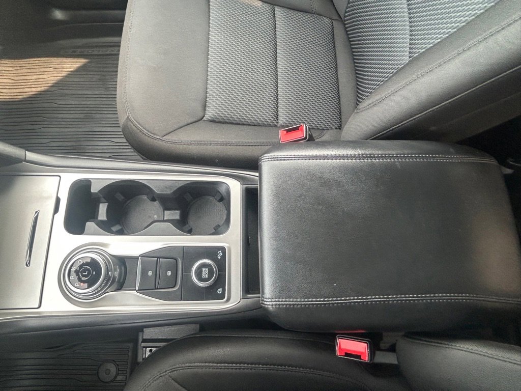 Used 2022 Ford Explorer XLT AWD/4WD image 50