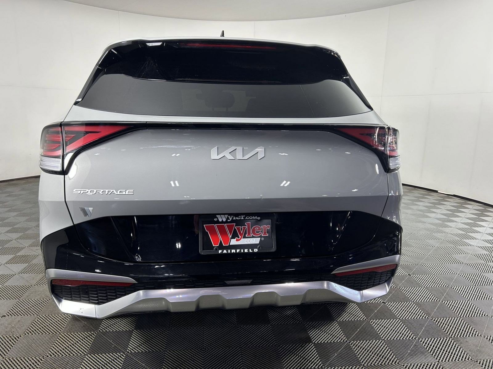 Used 2024 Kia Sportage SX image 5