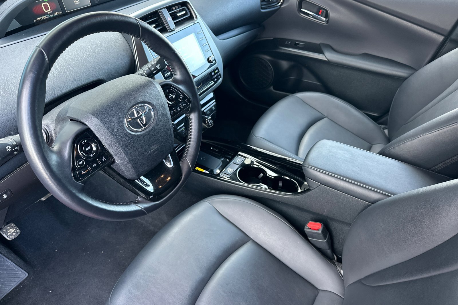 Certified 2021 Toyota Prius L Eco image 9