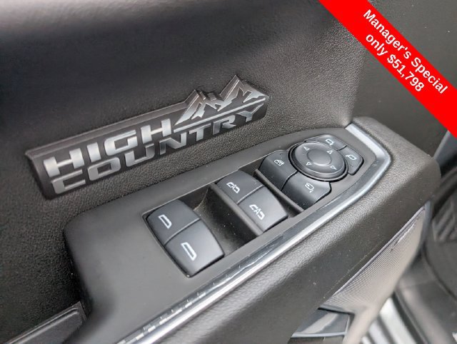 Used 2025 Chevrolet Silverado 1500 High Country w/ Technology Package AWD/4WD image 19