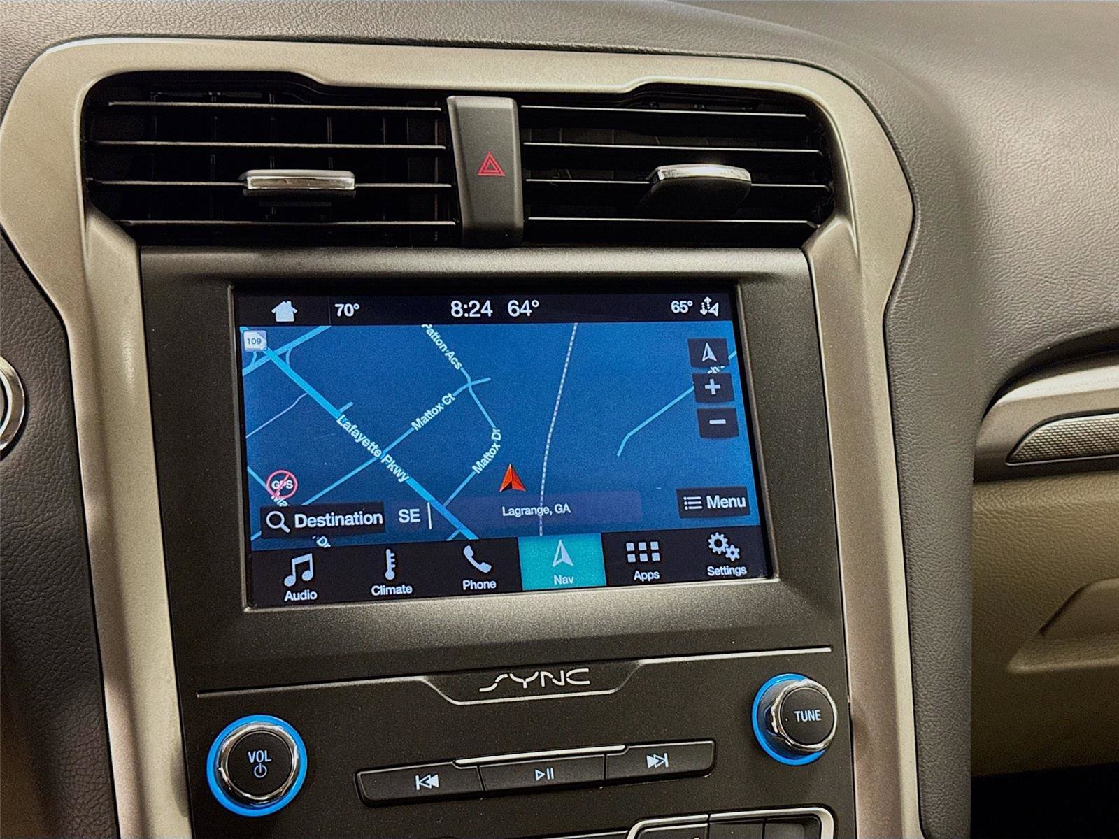 Used 2019 Ford Fusion SE image 13