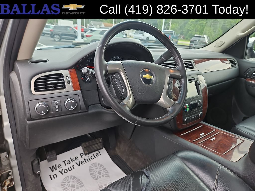 Used 2010 Chevrolet Tahoe LTZ AWD/4WD image 19