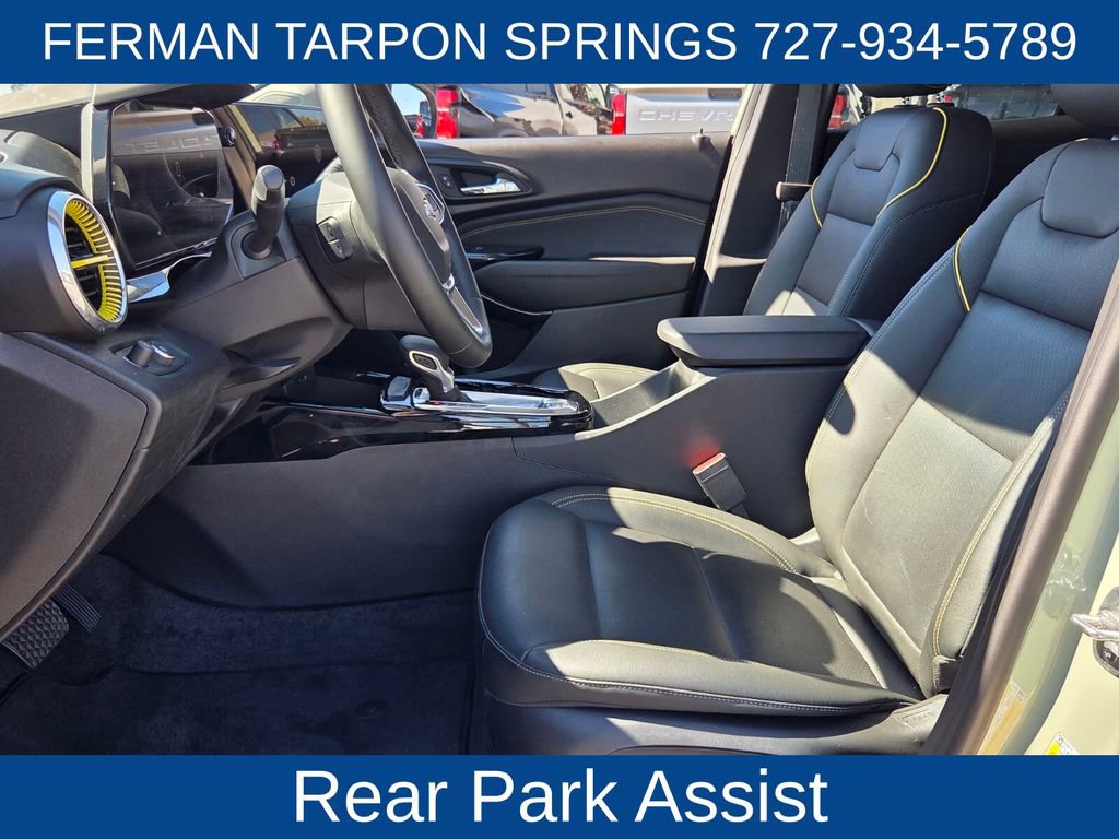 Used 2025 Chevrolet Trax ACTIV w/ Driver Confidence Package image 14