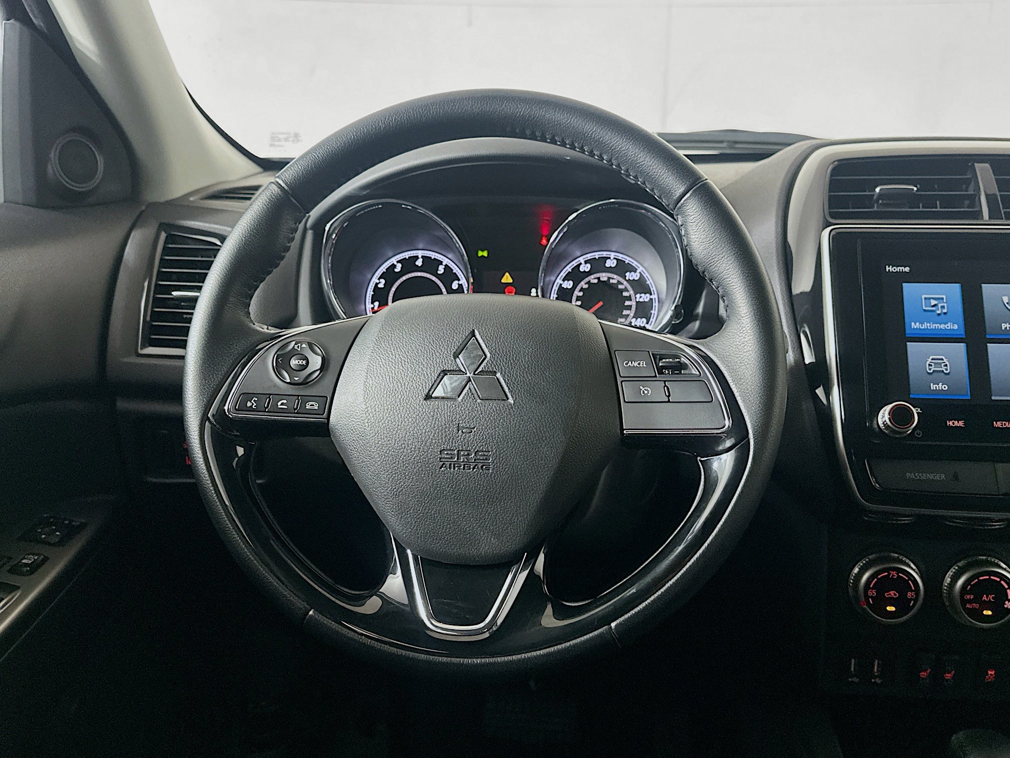 Used 2025 Mitsubishi Outlander Sport AWD image 18