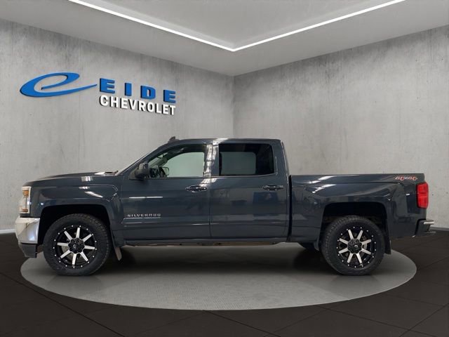 Used 2017 Chevrolet Silverado 1500 LT w/ All Star Edition AWD/4WD image 7