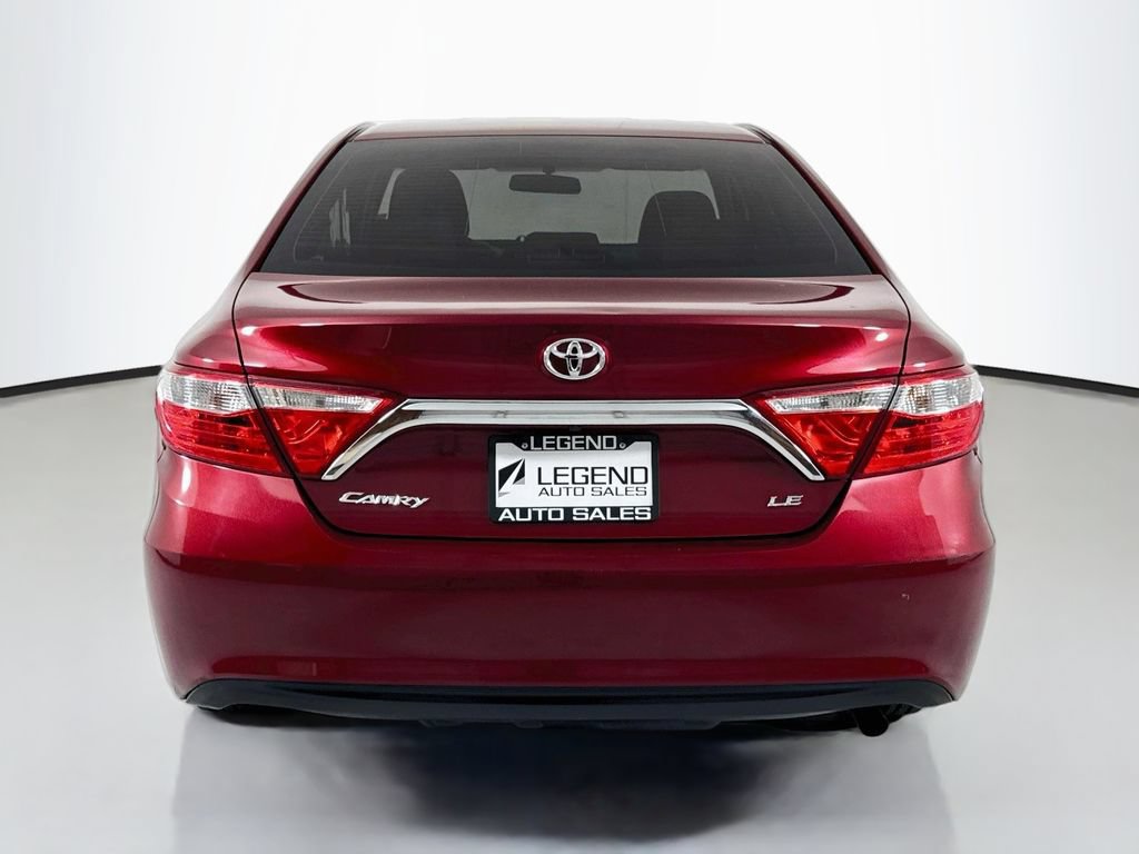 Used 2017 Toyota Camry LE FWD image 6