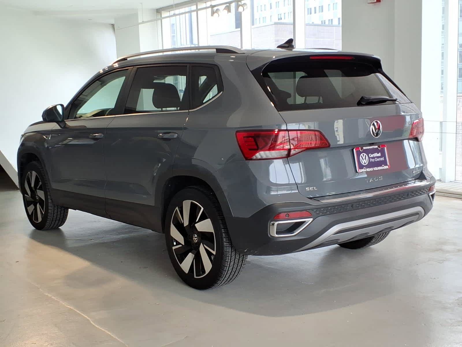 Used 2023 Volkswagen Taos SEL AWD/4WD image 6