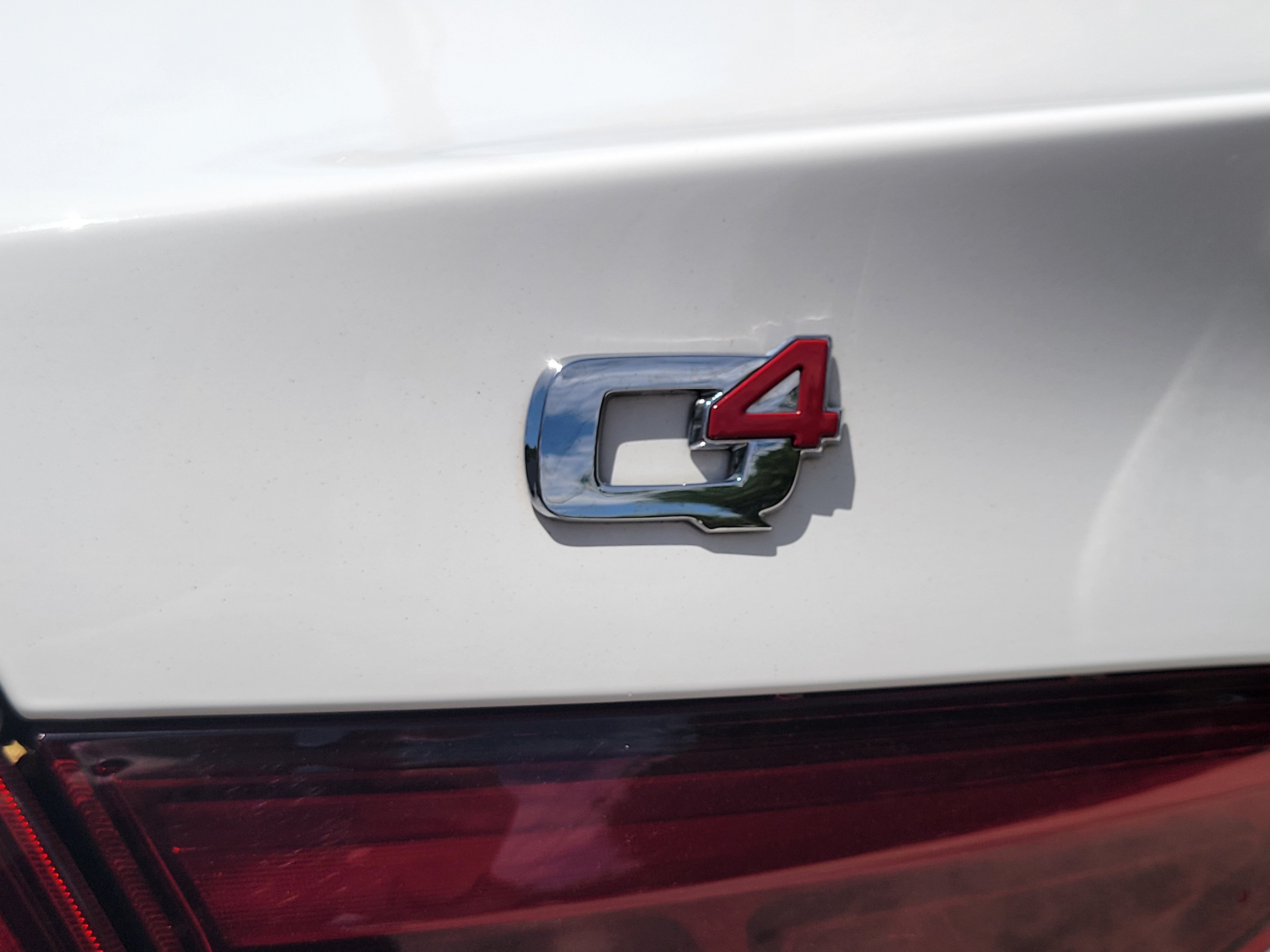 Used 2023 Alfa Romeo Giulia Veloce AWD/4WD image 9