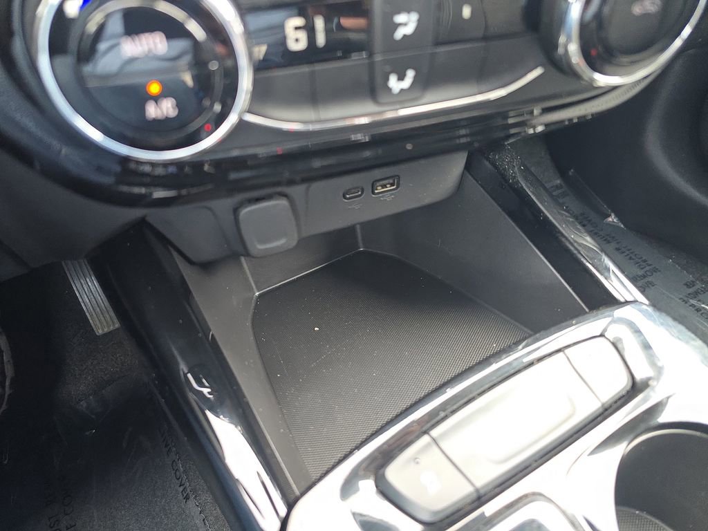 Used 2024 Chevrolet Trax LT image 26