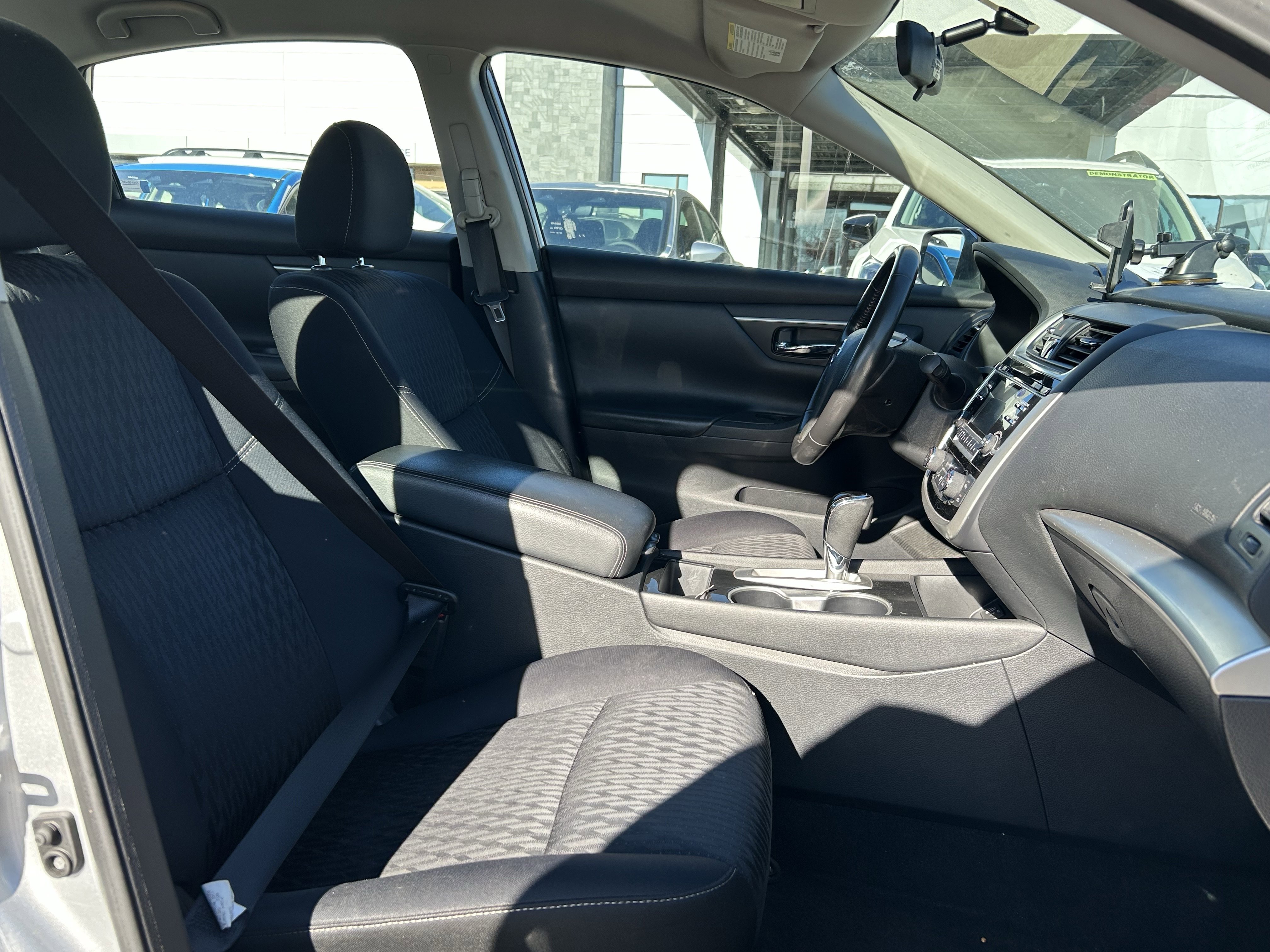 Used 2018 Nissan Altima 2.5 SV image 23