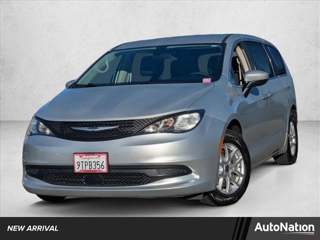 Used 2022 Chrysler Voyager LX video 1