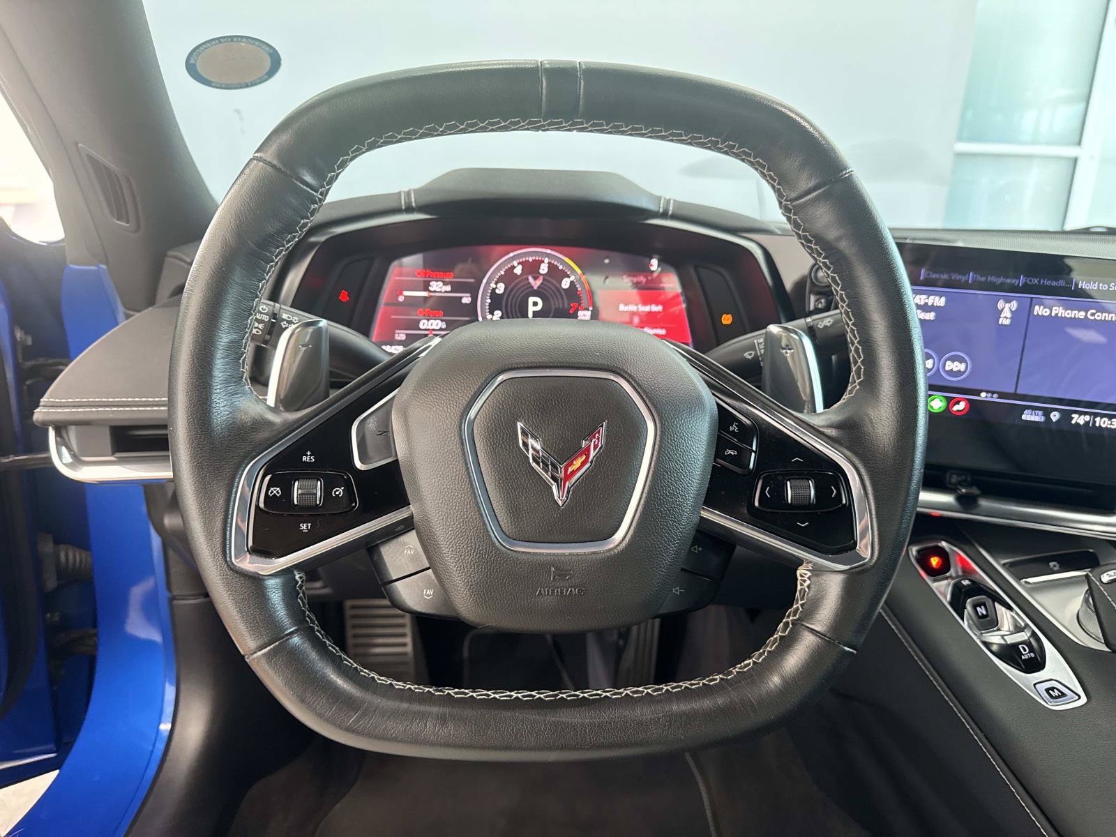Used 2020 Chevrolet Corvette Stingray Coupe w/ 1LT RWD image 17