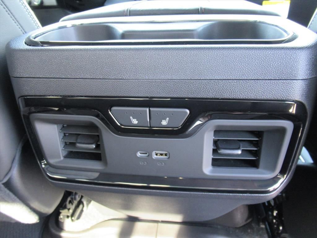 New 2026 GMC Sierra 1500 AT4X AWD/4WD image 14