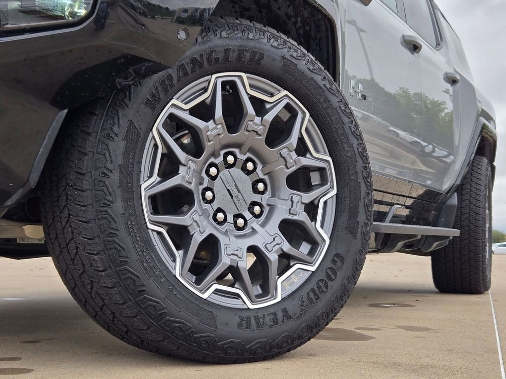 Used 2025 GMC Hummer EV 3X image 8