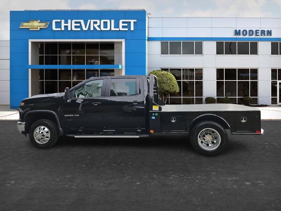 New 2026 Chevrolet Silverado 3500 LT w/ Convenience Package AWD/4WD image 2