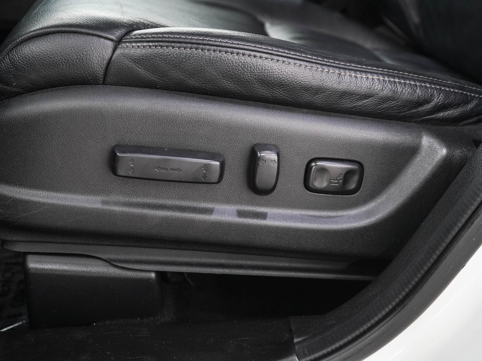 Used 2014 Honda CR-V EX-L image 26
