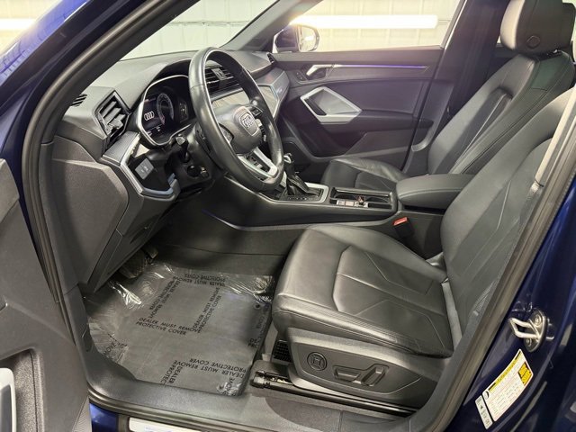 Used 2022 Audi Q3 2.0T Premium Plus w/ Premium Plus Package image 12