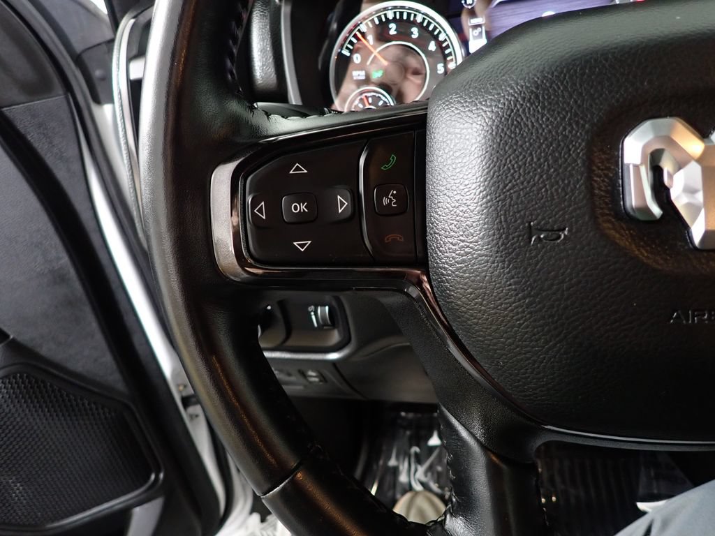 Used 2023 RAM 1500 Big Horn AWD/4WD image 24
