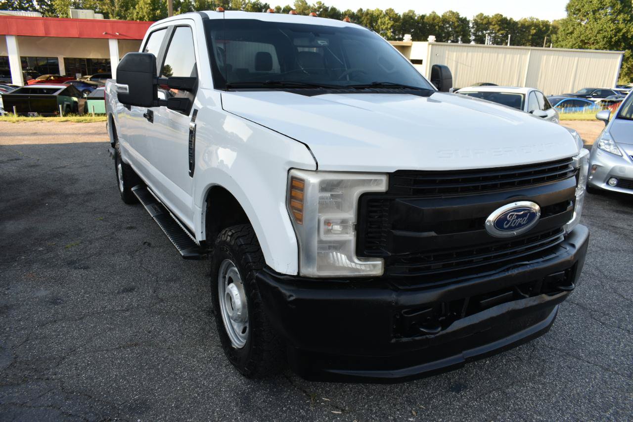 Used 2019 Ford F250 XL w/ Power Equipment Group AWD/4WD image 4