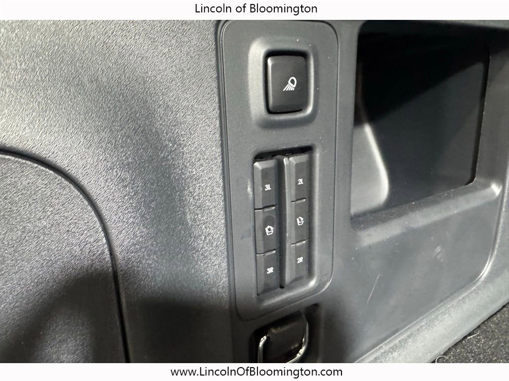 New 2025 Lincoln Navigator L Reserve image 24