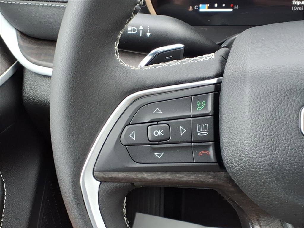 New 2025 Jeep Grand Cherokee Limited image 22