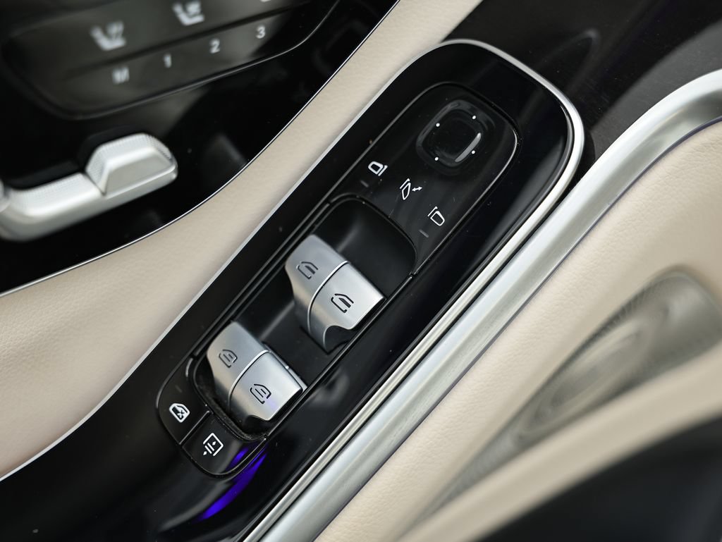 Used 2022 Mercedes-Benz S 500 4MATIC image 18