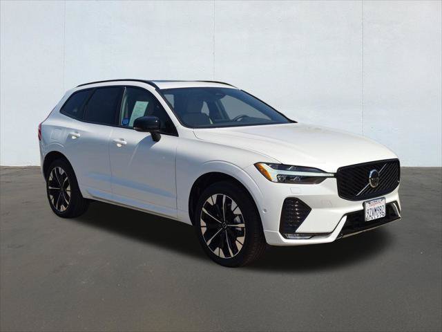 Used 2026 Volvo XC60 B5 Plus w/ Protection Package Premier AWD/4WD image 3
