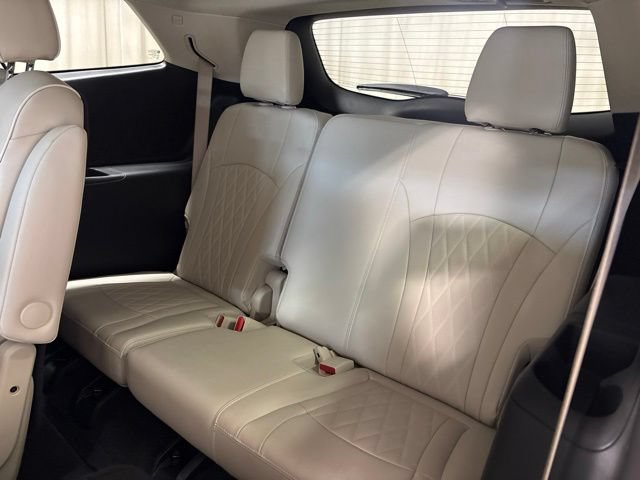 Used 2024 Buick Enclave Avenir w/ Trailering Package, 5000 lbs. AWD/4WD image 28