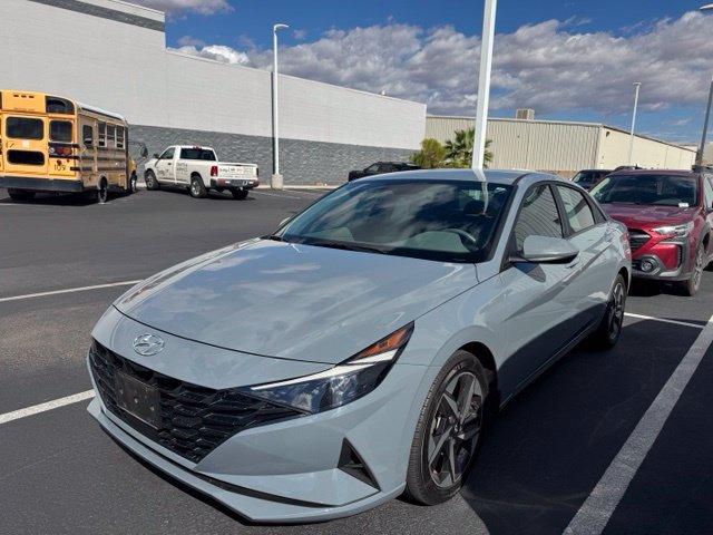 Used 2023 Hyundai Elantra SEL w/ Convenience Package