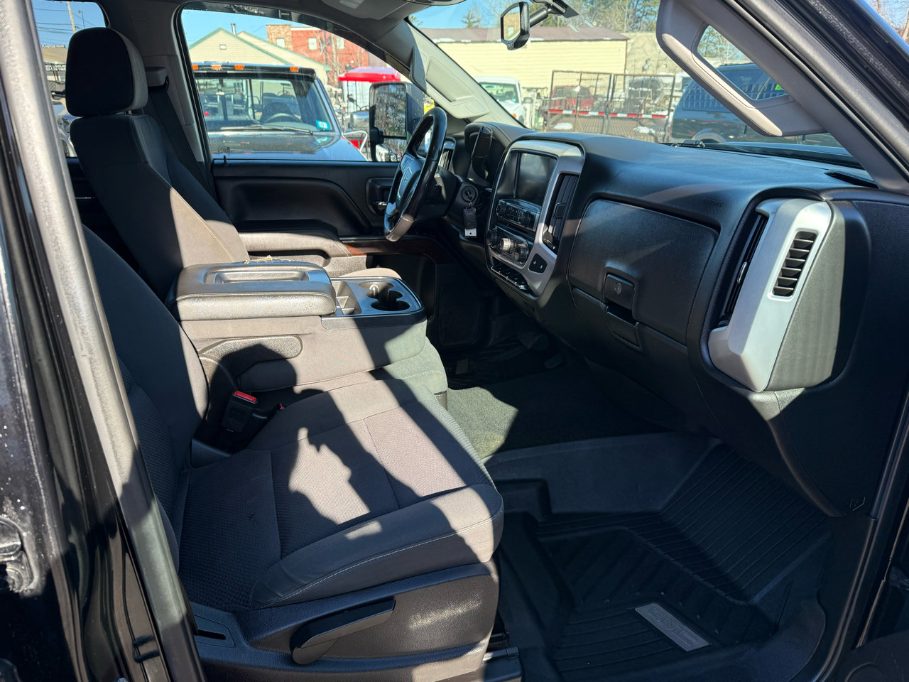 Used 2016 GMC Sierra 3500 SLE w/ SLE Preferred Package image 16