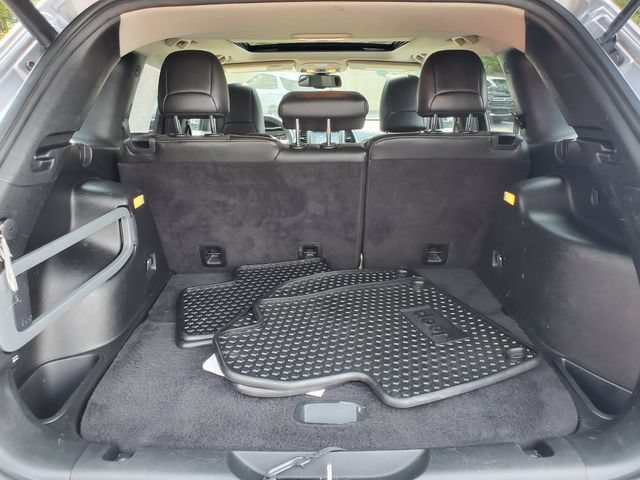 Used 2018 Jeep Cherokee Latitude Plus w/ Comfort/Convenience Group AWD/4WD image 10