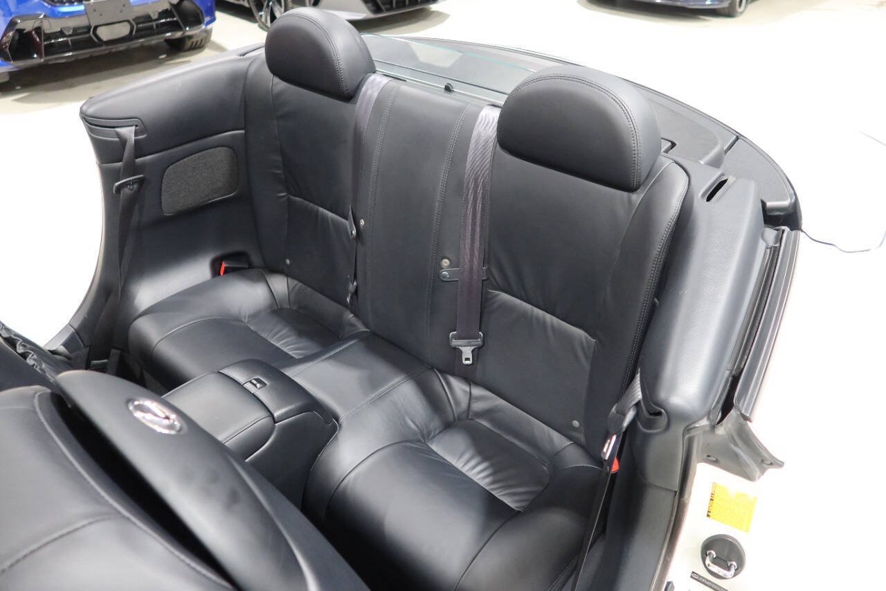 Used 2005 Lexus SC 430 Convertible RWD image 17