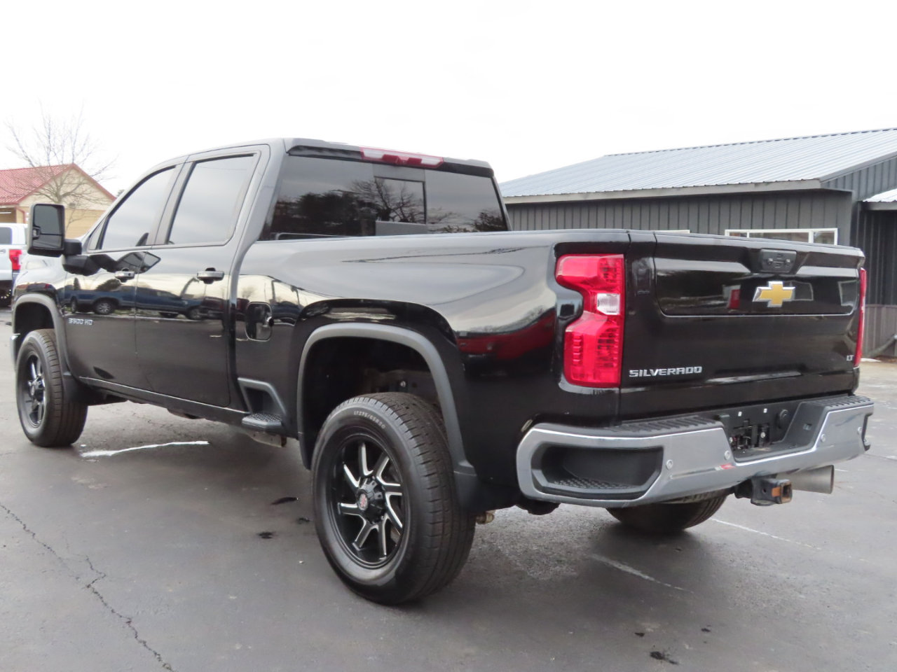 Used 2024 Chevrolet Silverado 3500 LT w/ Safety Package image 4