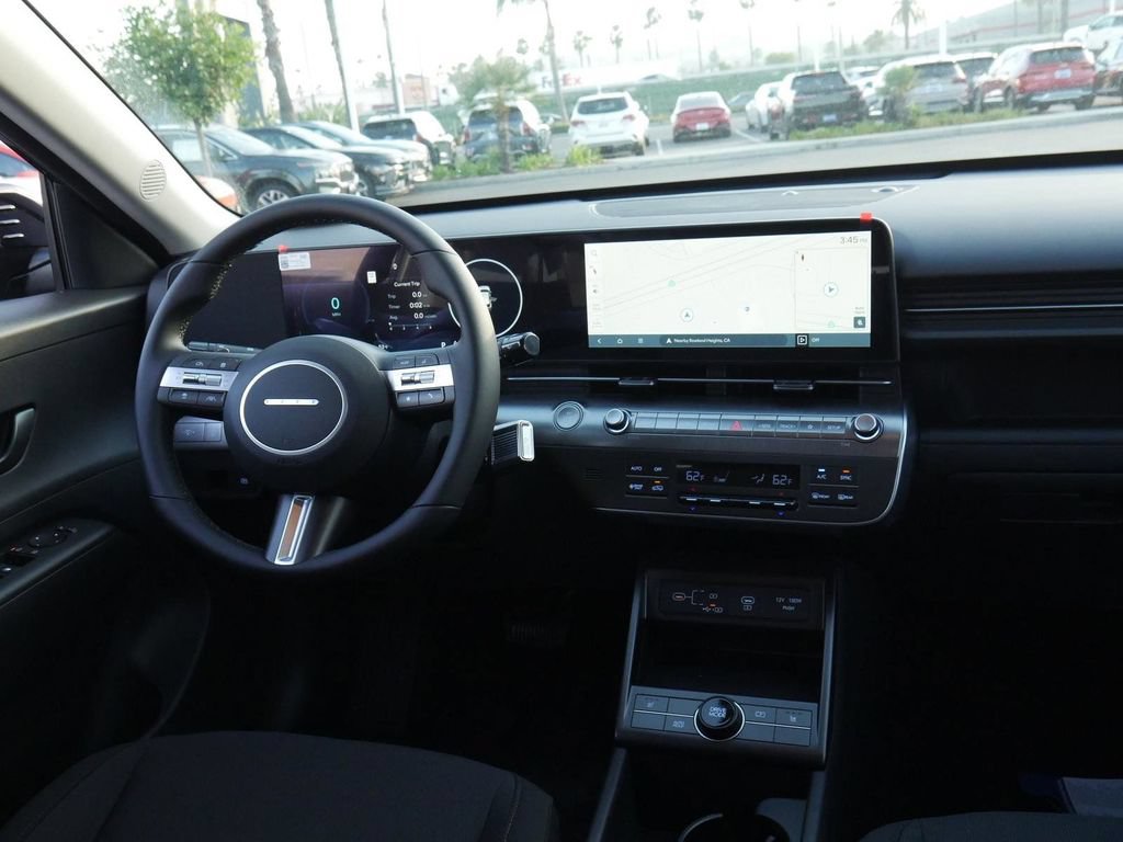 New 2025 Hyundai Kona SEL FWD image 9