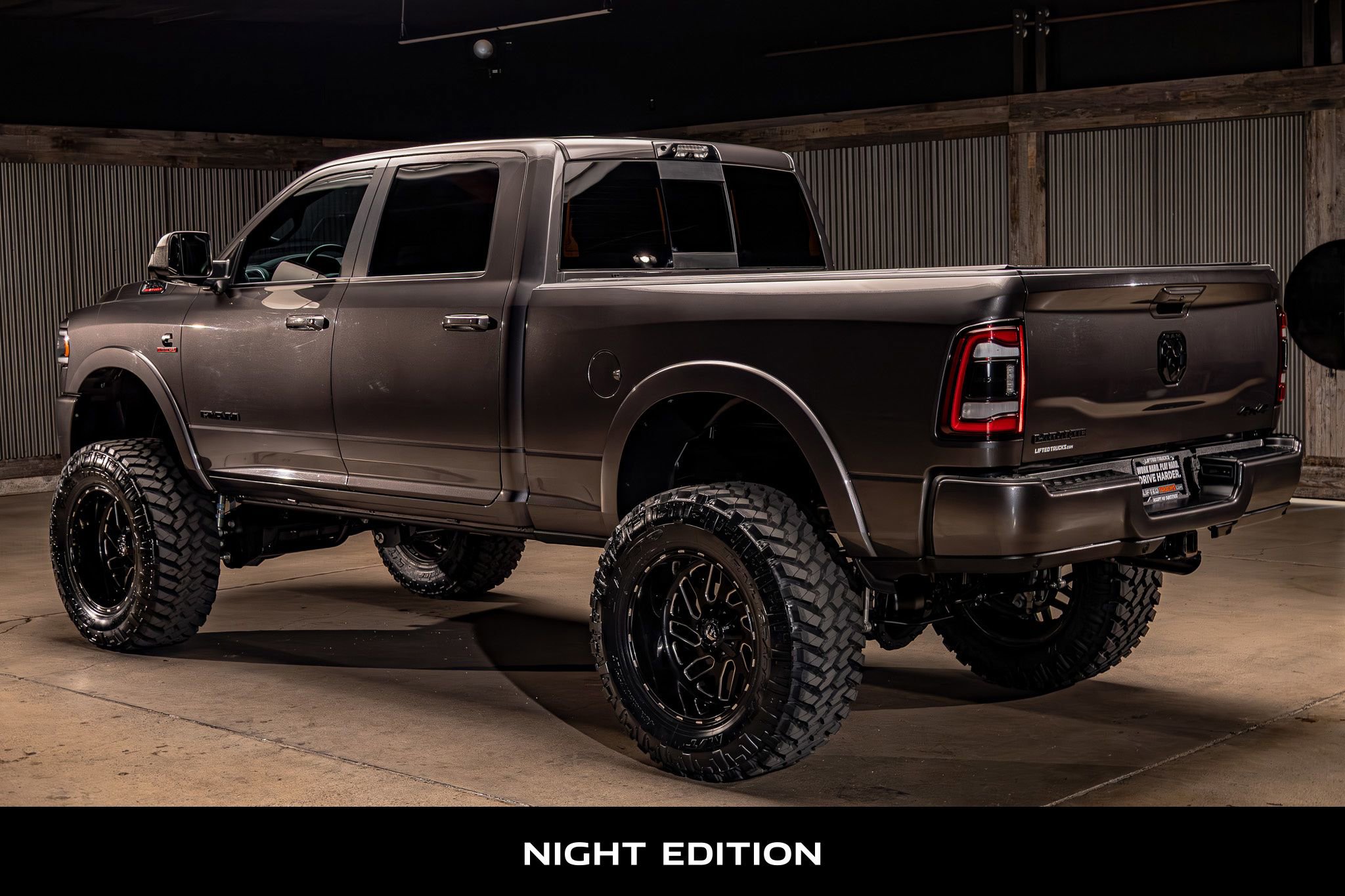 Used 2021 RAM 2500 Laramie w/ Night Edition image 6