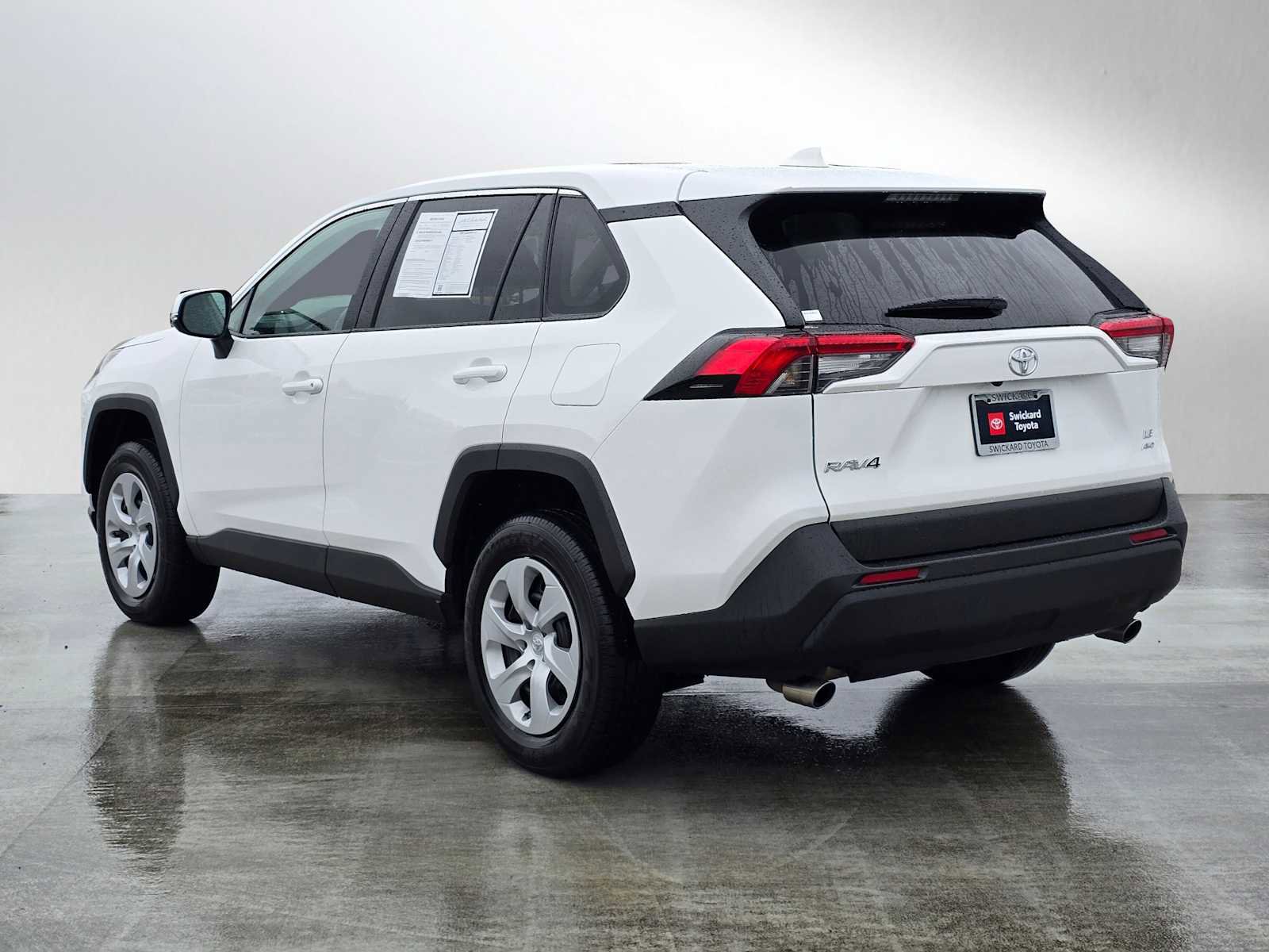 Certified 2025 Toyota RAV4 LE image 5