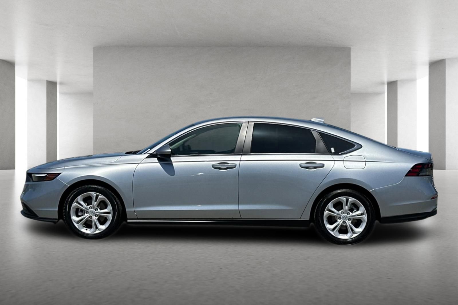 Used 2025 Honda Accord LX image 7