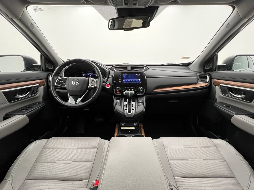 Used 2020 Honda CR-V Touring image 2