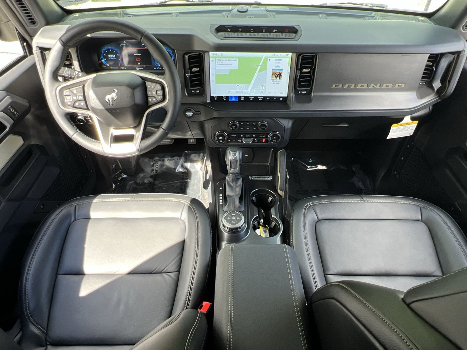 Used 2026 Ford Bronco Badlands AWD/4WD image 28