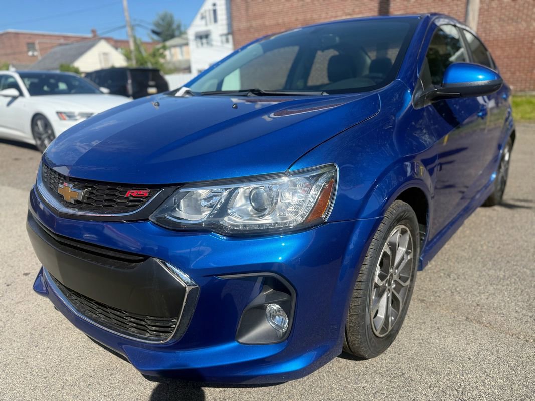 Used 2019 Chevrolet Sonic LT w/ RS Package FWD image 1