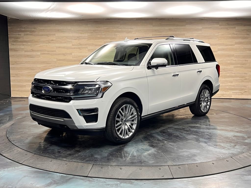 Used 2024 Ford Expedition Limited w/ Excursion Package AWD/4WD image 5