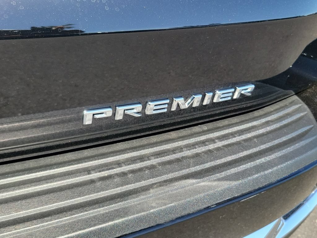 Used 2025 Chevrolet Tahoe Premier RWD image 28