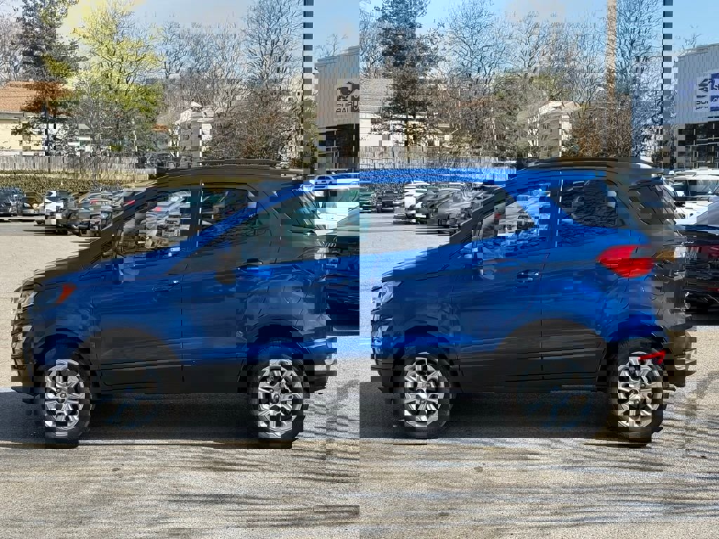 Used 2021 Ford EcoSport SE w/ SE Convenience Package image 11