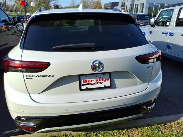 Used 2023 Buick Envision Essence w/ Sport Touring Package image 8