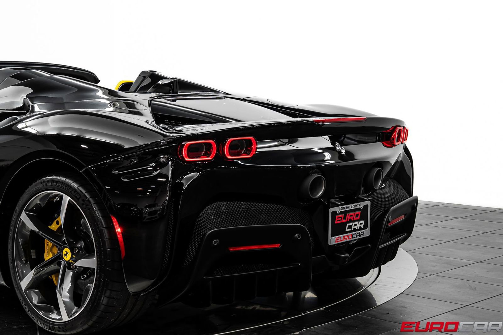 Used 2024 Ferrari SF90 Spider AWD/4WD image 22