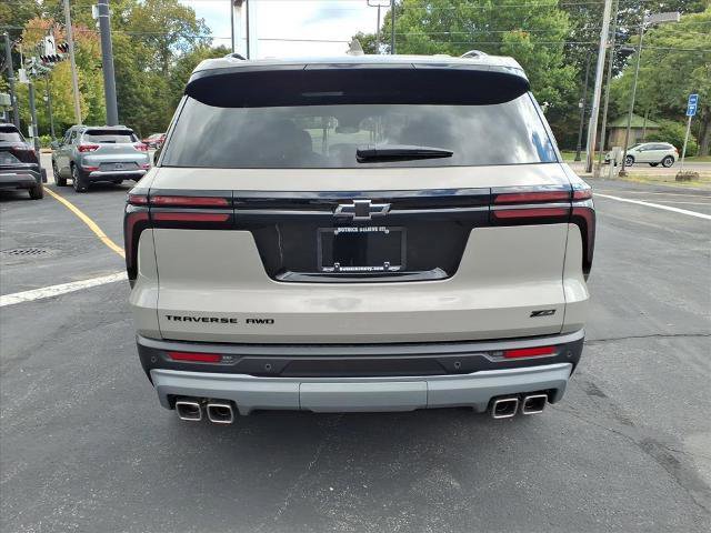 New 2026 Chevrolet Traverse Z71 w/ LPO, Floor Liner Package image 4
