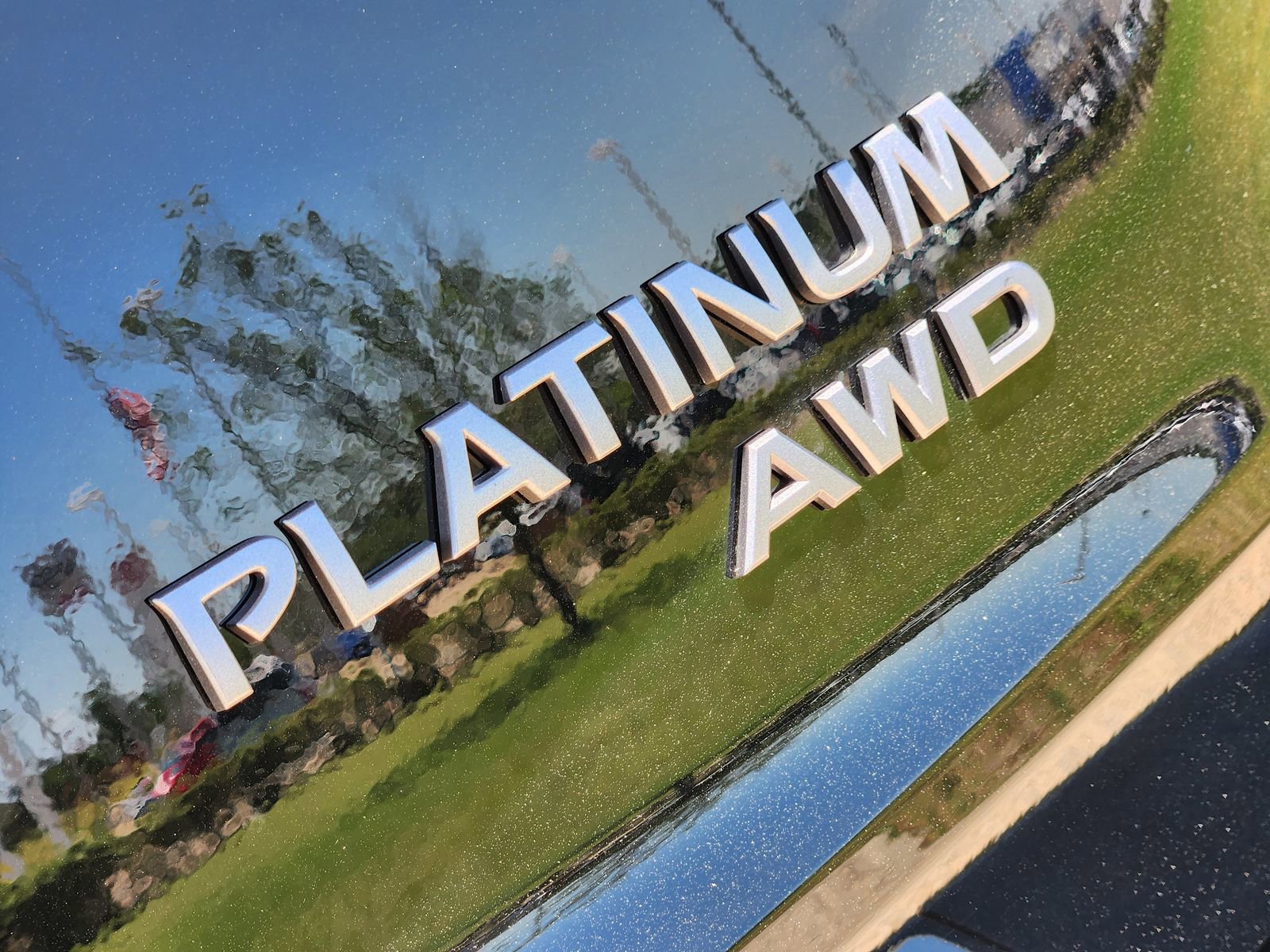 New 2025 Nissan Rogue Platinum w/ Platinum Premium Package image 11