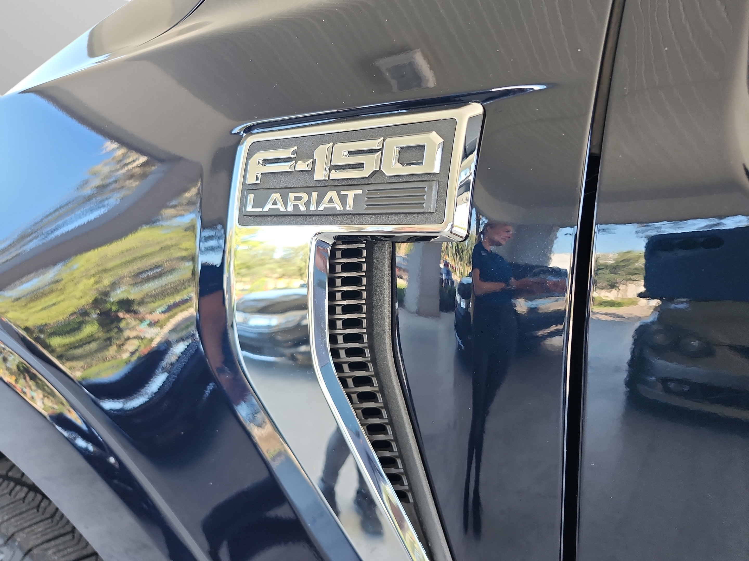 Certified 2025 Ford F150 Lariat w/ Equipment Group 501A Mid AWD/4WD image 31