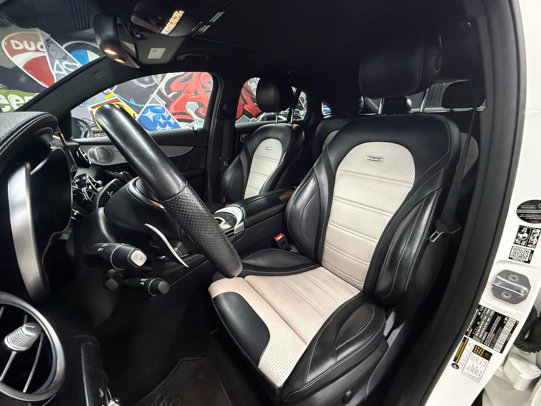 Used 2019 Mercedes-Benz GLC 63 AMG 4MATIC Coupe image 11